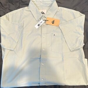 Quiksilver Men's Casual Button Down Shirt